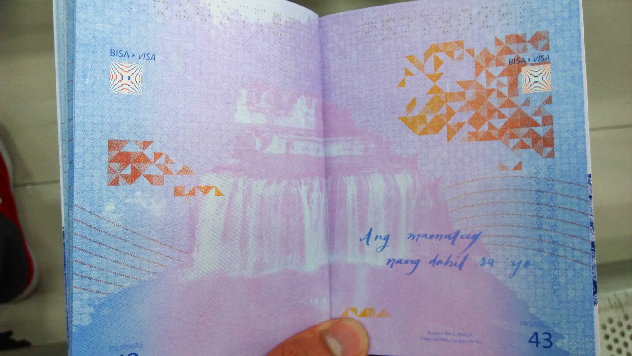 Scrolling through the 43rd page of a seaman's passport.