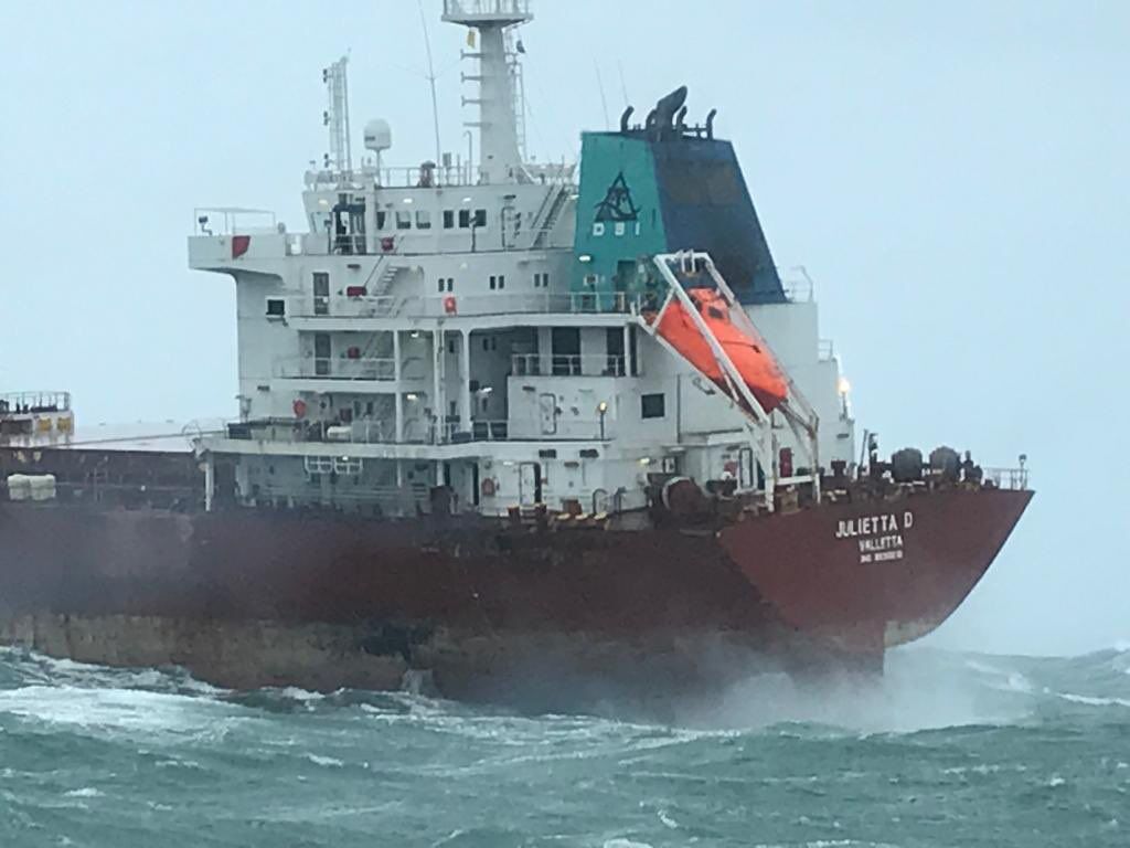 Bulk carrier Julietta D taking damage on her port quarter after colliding with a tanker and two offshore platforms.