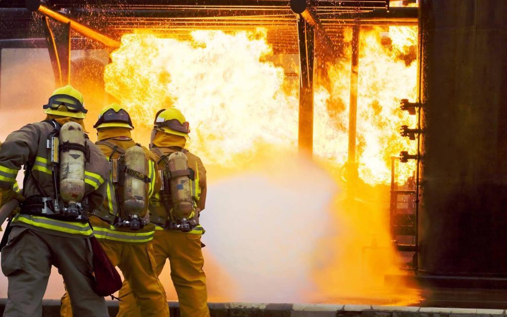 Advanced training in fire fighting